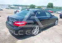 2011 Mercedes Benz E 350 photo