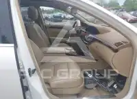 2011 Mercedes Benz S 550 фото
