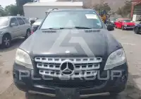 2011 Mercedes Benz ML 350 photo