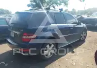 2011 Mercedes Benz ML 350 фото