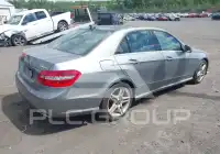 2011 Mercedes Benz E 550 photo