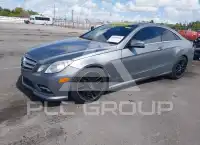 2011 Mercedes Benz E 550 фото