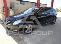2011 Mercedes Benz R 350 photo