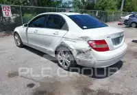 2011 Mercedes Benz C-Class photo