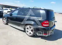 2011 Mercedes Benz GL 550 photo