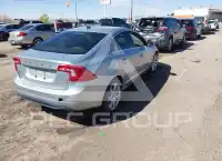 2011 Volvo S60 фото