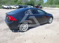 2011 Volvo S60 фото