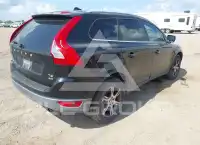 2011 Volvo XC60 фото