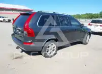 2011 Volvo XC90 photo
