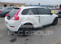 2011 Volvo C30 фото