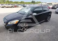 2011 Volvo C30 photo