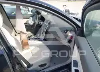 2011 Volvo S40 фото