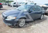 2011 Volvo S40 фото