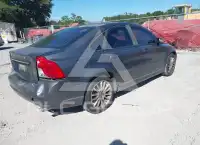 2011 Volvo S40 фото