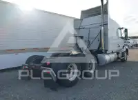 2011 Volvo VNL фото