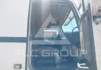2011 Volvo VNL photo