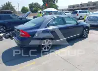 2011 Volvo S80 фото