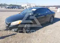 2011 Volvo C70 фото