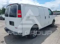2011 GMC Savana фото