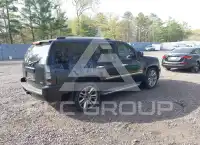 2011 GMC YUKON фото