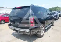 2011 GMC YUKON фото