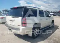 2011 GMC YUKON фото
