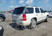 2011 GMC YUKON фото