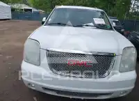 2011 GMC YUKON photo