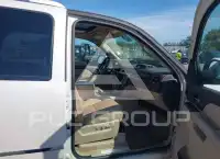 2011 GMC YUKON фото