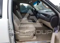 2011 GMC YUKON фото