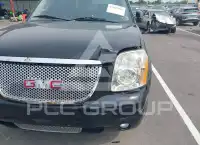 2011 GMC YUKON photo