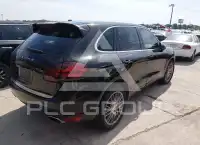 2011 Porsche CAYENNE photo