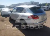 2011 Porsche Cayenne photo