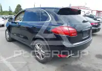2011 Porsche Cayenne photo