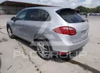 2011 Porsche Cayenne photo