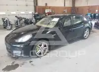 2011 Porsche Panamera photo