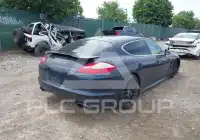 2011 Porsche Panamera photo