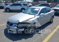 2011 Lexus IS250 фото