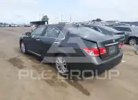 2011 Lexus ES350 photo