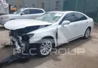 2011 Lexus ES350 фото