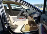 2011 Lexus ES350 photo