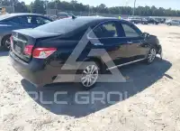 2011 Lexus ES350 photo