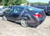 2011 Lexus ES350 photo