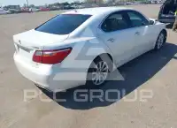 2011 Lexus LS460 фото