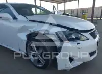 2011 Lexus IS350 photo
