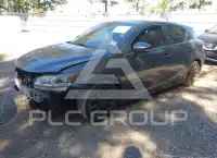 2011 Lexus CT200 photo