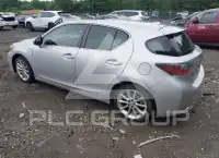 2011 Lexus CT200 photo