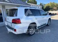 2011 Lexus LX570 фото