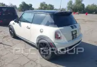 2011 Mini COOPER фото