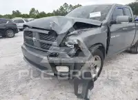 2011 RAM 1500 photo